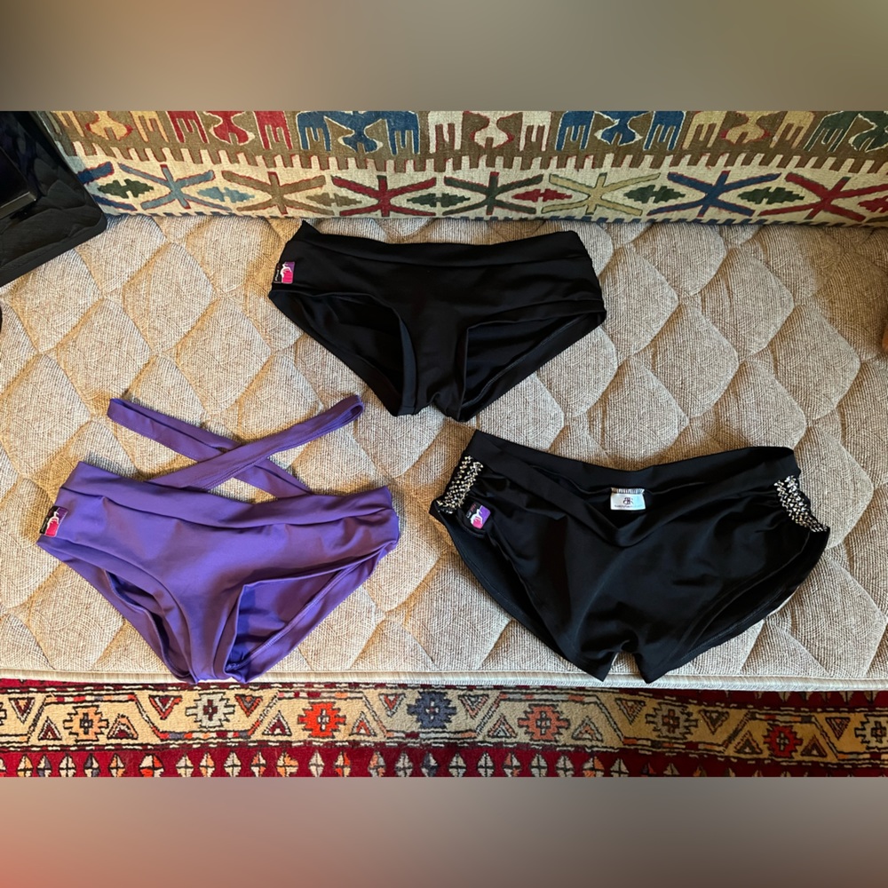 3 BadKitty Pole Fit booty shorts bundle size M and L